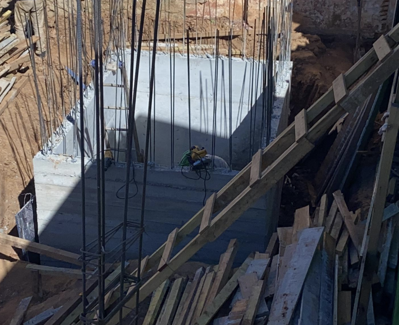 Fundamentfortschritt bei Park Lofts Los Arboles